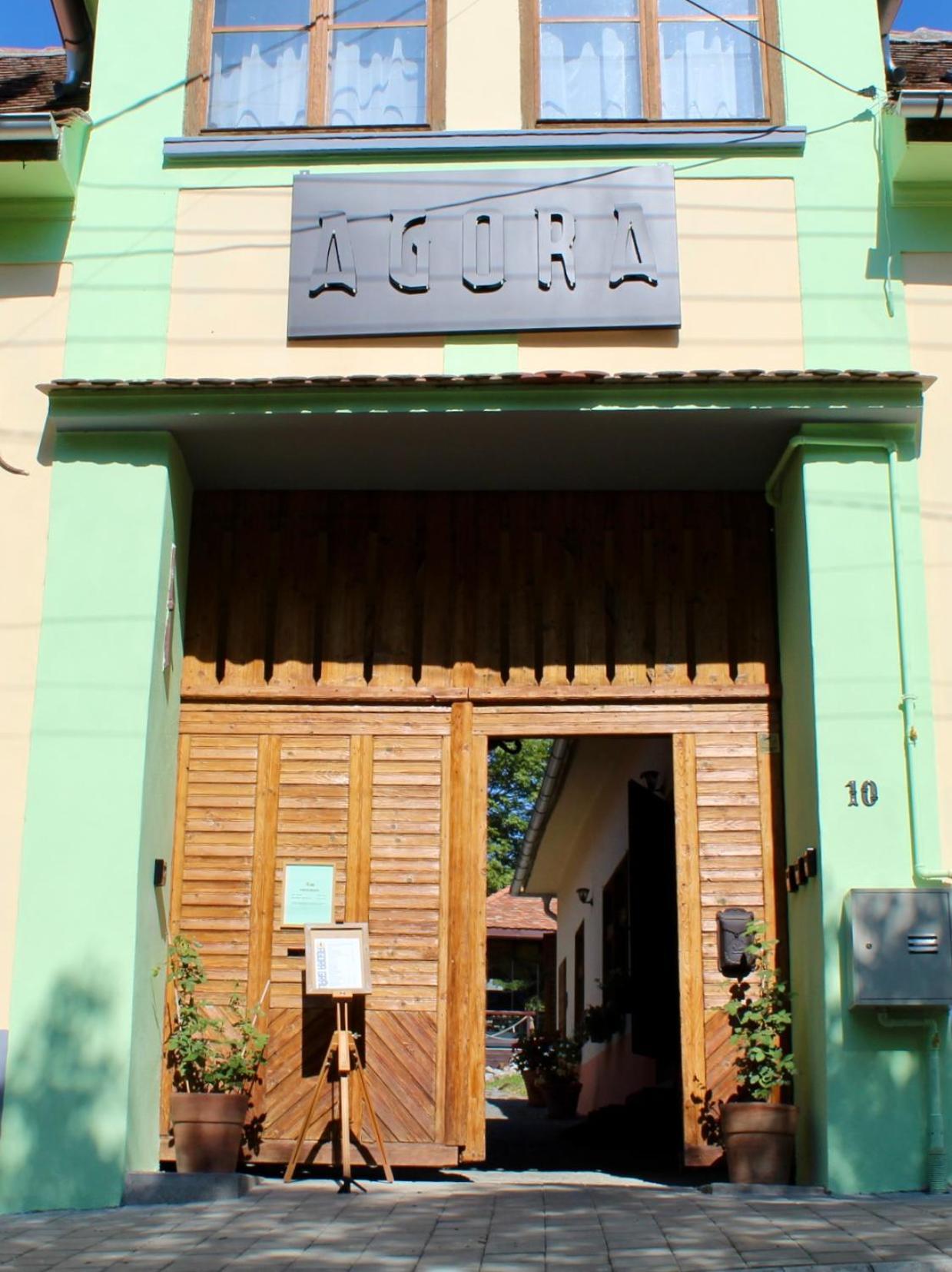 Pensiunea Agora Cisnădioara Exterior photo